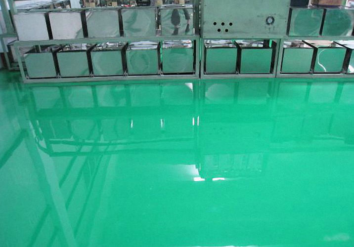 滄晟地坪漆廠家_環(huán)氧地坪漆施工中四大常見(jiàn)問(wèn)題與對(duì)策